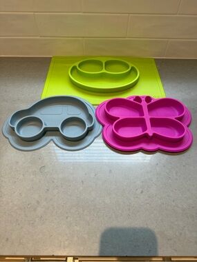Bundle EZPZ kushies Silicone Plates - Pink, blue, Lime (3-Pack)